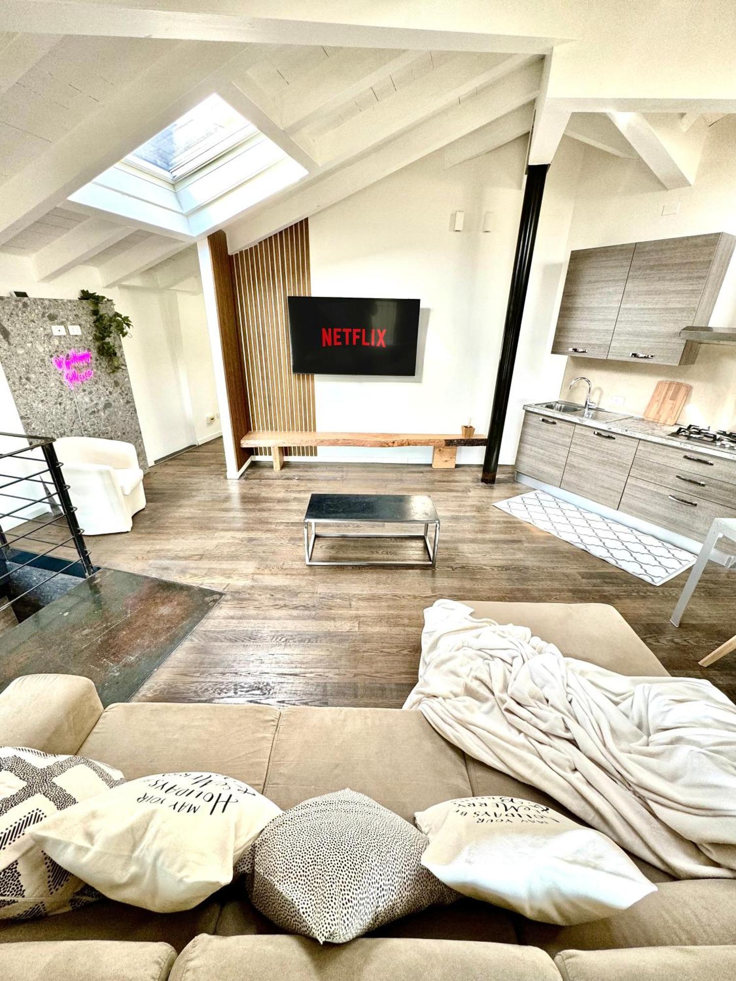 Bridge Apt Brescia - Netflix - Wifi Esterno foto