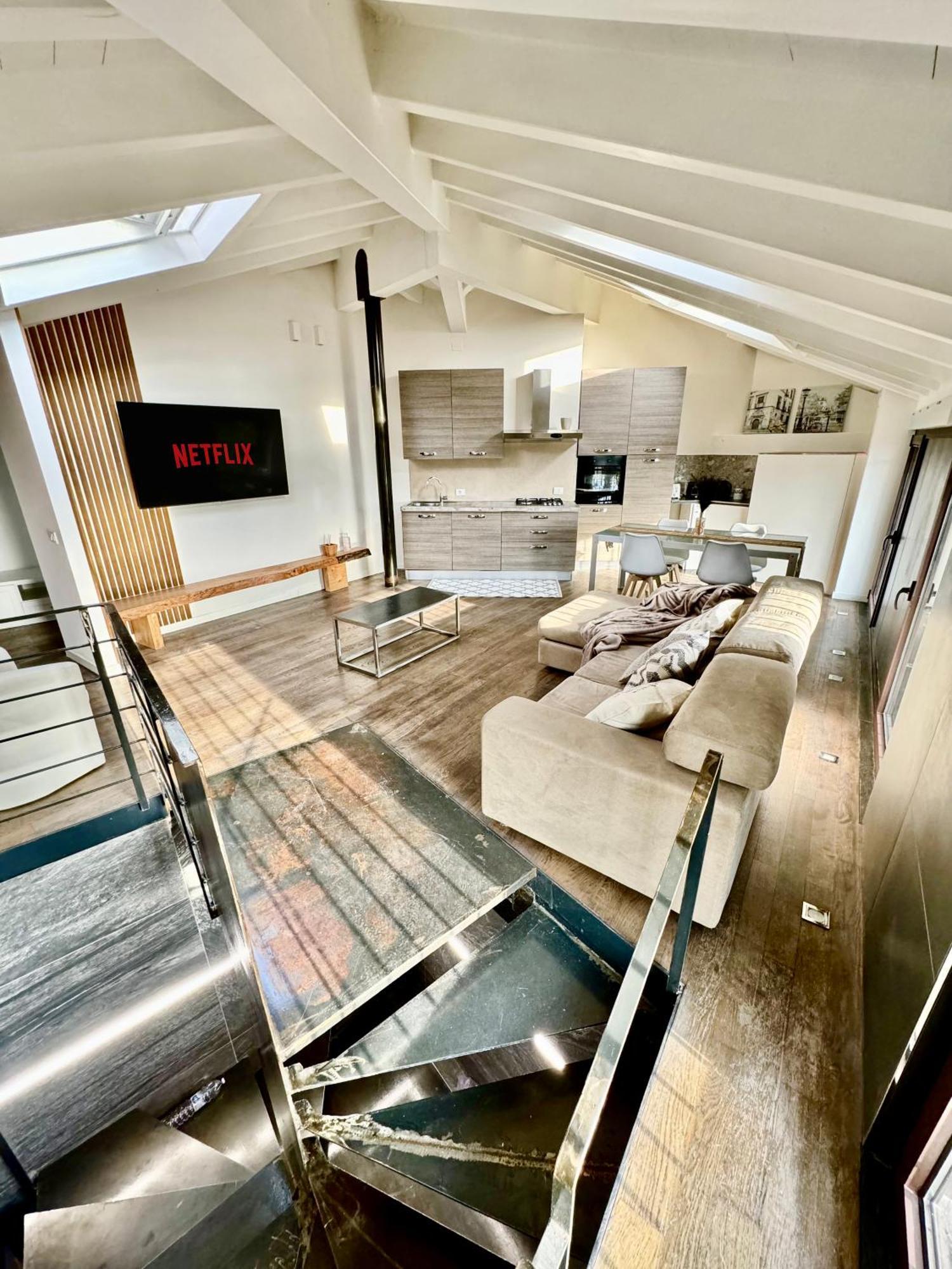 Bridge Apt Brescia - Netflix - Wifi Esterno foto